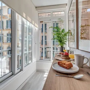 Victoria 16 Premium By Nagoa Homes Apartment